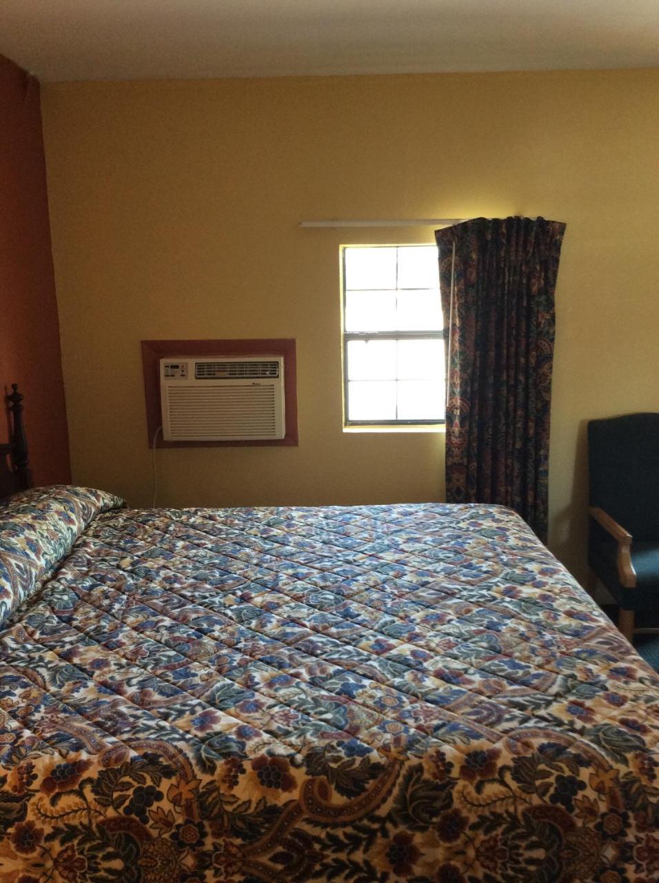 אטמור Greenlawn Motel מראה חיצוני תמונה